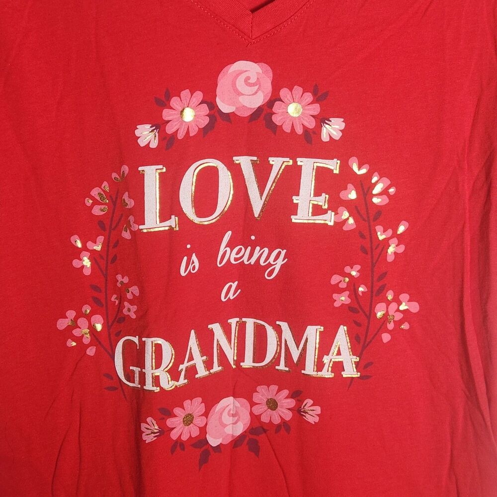 Womens Plus 2X 18W/20W Red Cotton Knit V-Neck Graphic Tee Love Grandma GTTG6135G - Picture 2 of 7